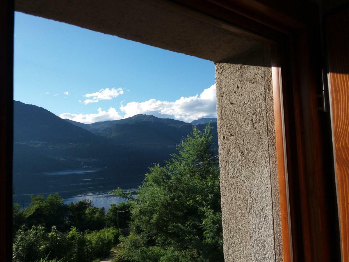 Lago D'Orta Appartamento Con Vista Pettenasco Exterior photo